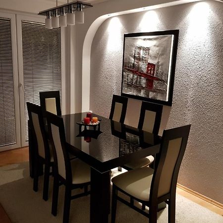 Brand New Apt In City Center Manastır Dış mekan fotoğraf