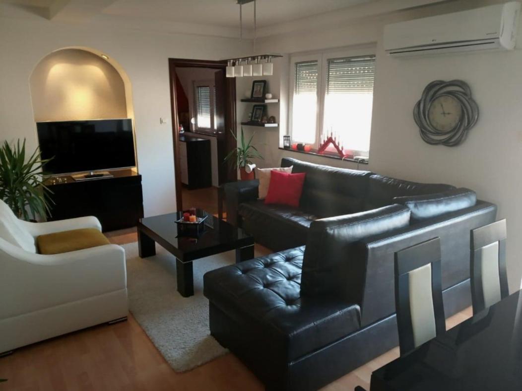Brand New Apt In City Center Manastır Dış mekan fotoğraf